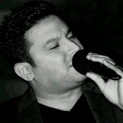 B maafi38746837246834687135841 دانلود آهنگ حواسم نیست بابک مافی