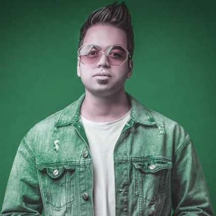 Milad Alavi Yadesh Bekheir Music fa.com دانلود آهنگ یادش بخیر عشق تو بودم اون قدیما میلاد علوی