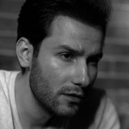 M ahmadvand36292386538562475648756498 دانلود آهنگ مهدی احمدوند عشق اول